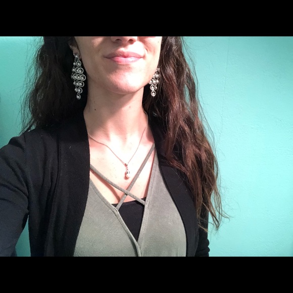 Earring Bundle - Picture 4 of 4